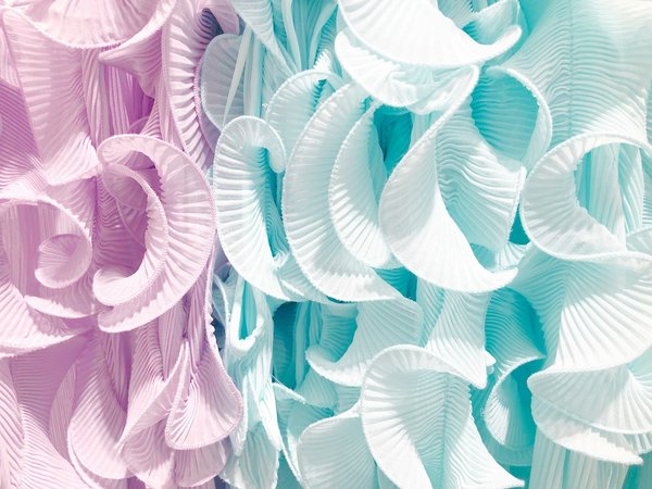 How to Choose a Statement Ruffle Skirt That's Both Flirty and Office-Appropriate?